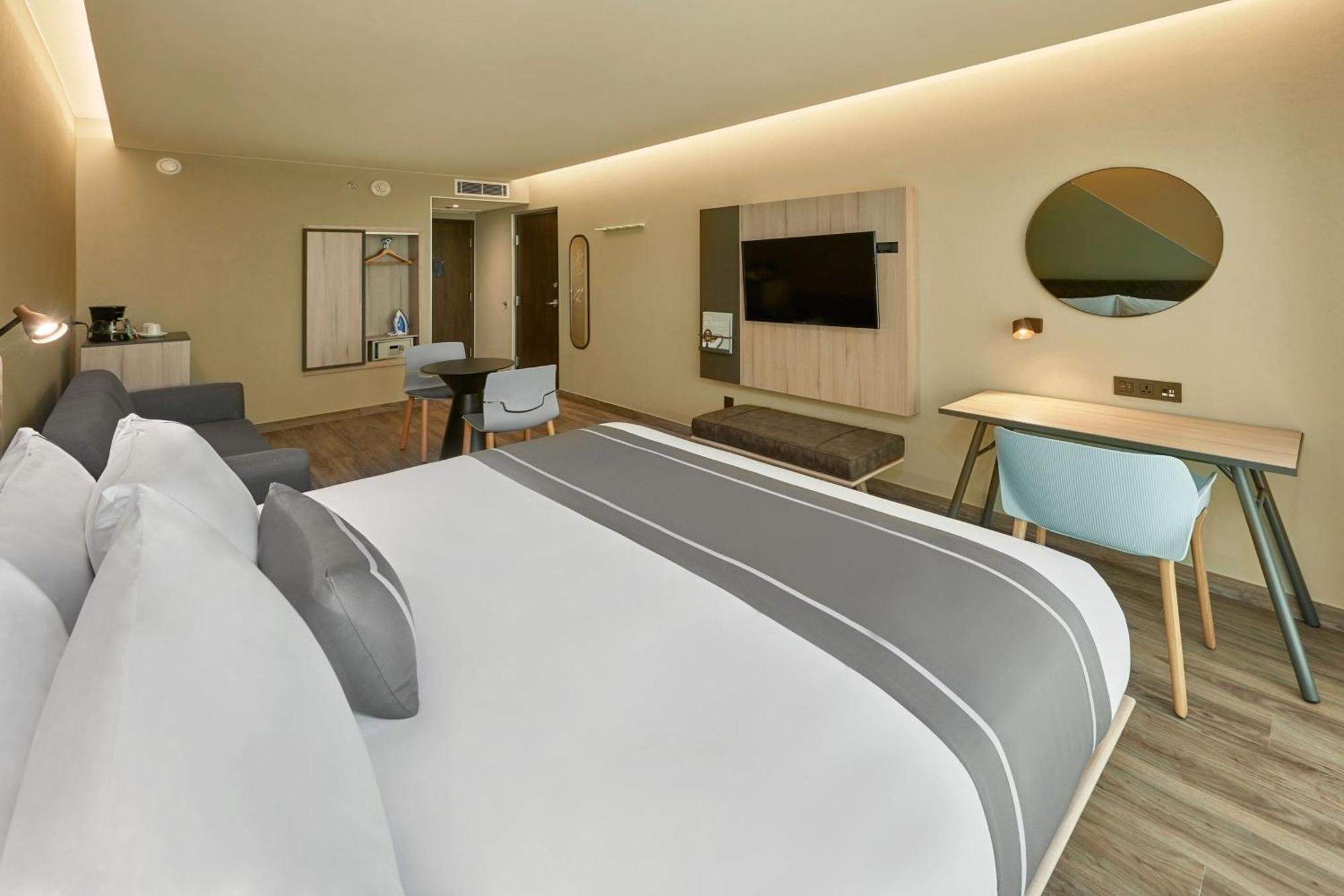 City Express Plus By Marriott Ensenada Exteriör bild